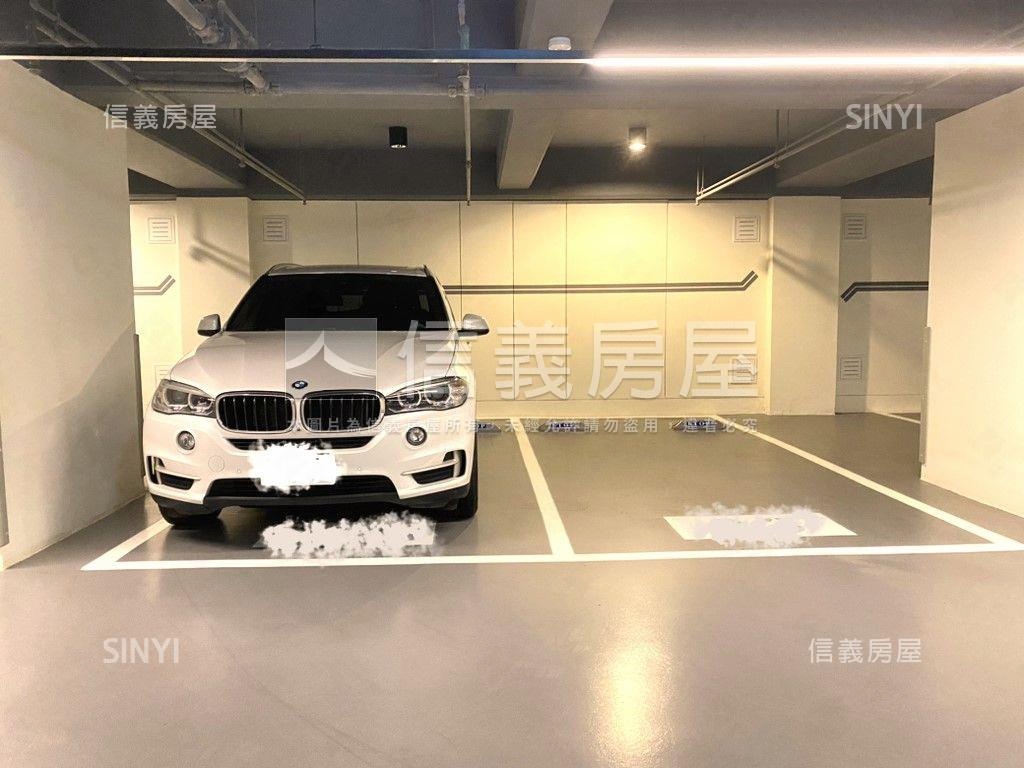 淳美術精美靚三房車位房屋室內格局與周邊環境