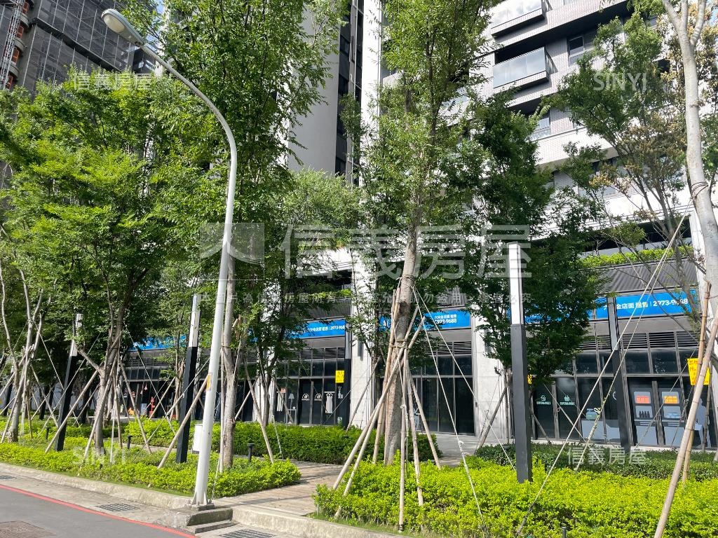 淳美術精美靚三房車位房屋室內格局與周邊環境