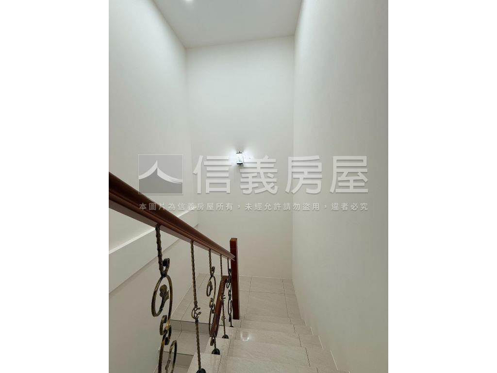 方便停車匠心透天房屋室內格局與周邊環境