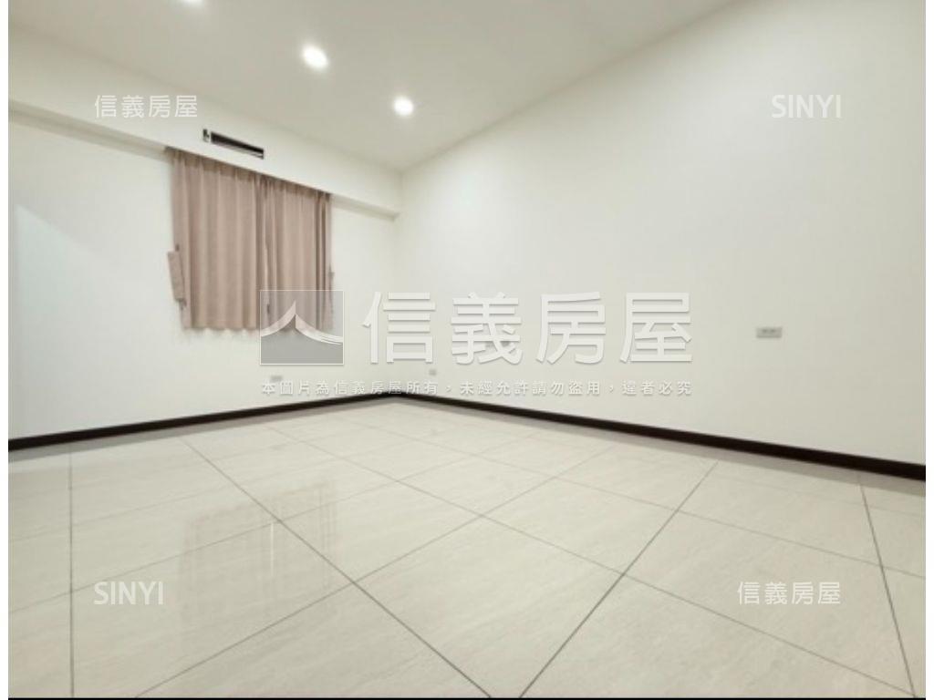 方便停車匠心透天房屋室內格局與周邊環境