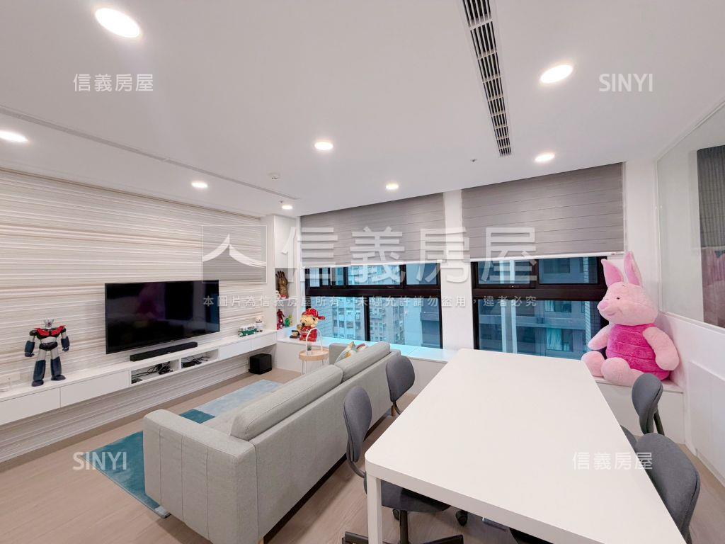 陽光沐浴。冠東採光帶車位房屋室內格局與周邊環境