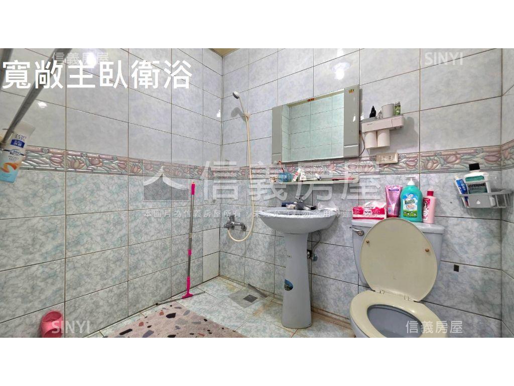 榮星花園國泰格局面寬２樓房屋室內格局與周邊環境