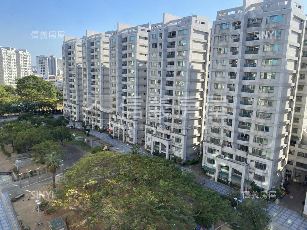 面中庭高樓長榮三房平車房屋室內格局與周邊環境