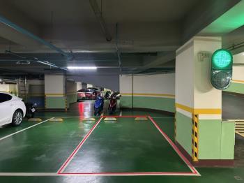 售坡道平面車位極美館社區