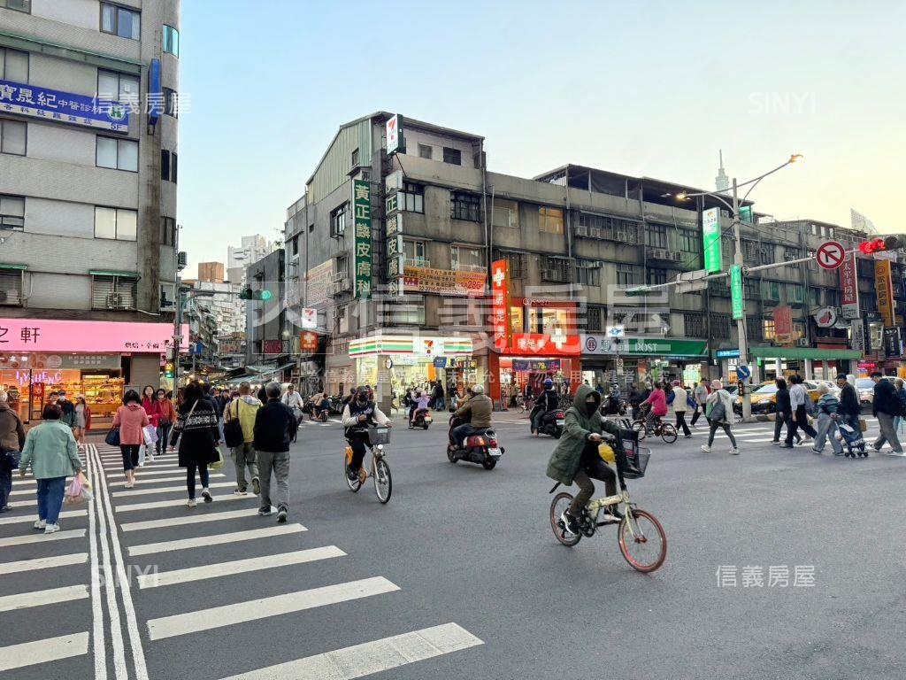 正忠孝東永春捷運人潮金店房屋室內格局與周邊環境