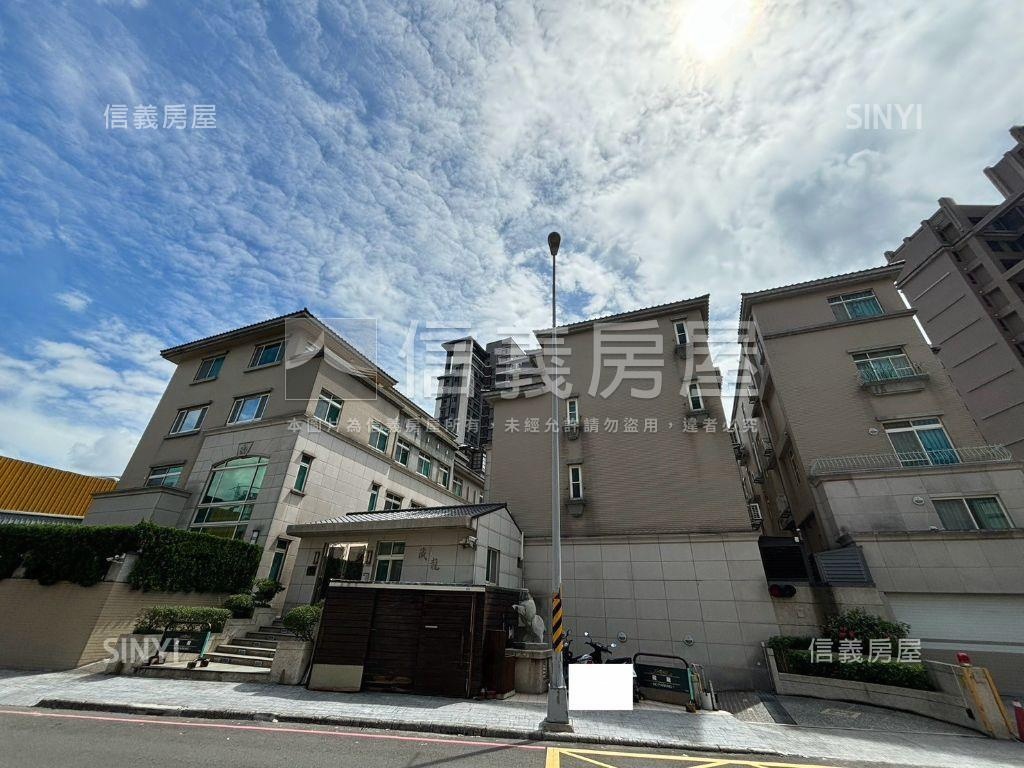 稀有釋出椰林藏龍美別墅房屋室內格局與周邊環境