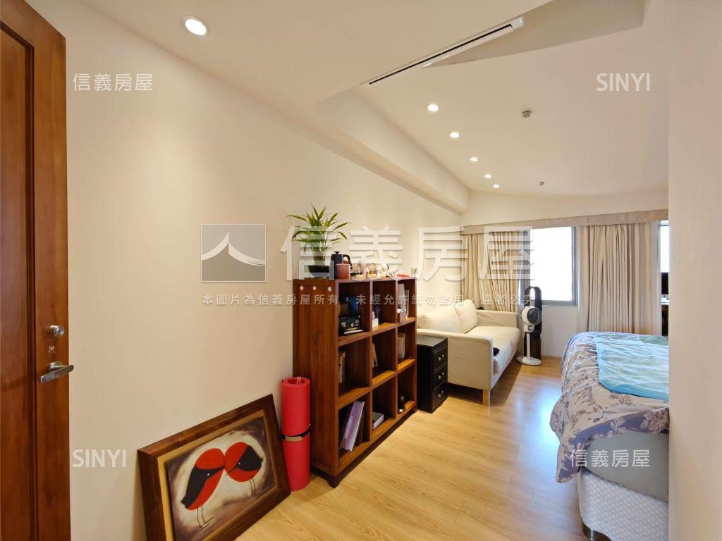 潤泰新大陸豪美樓中樓房屋室內格局與周邊環境