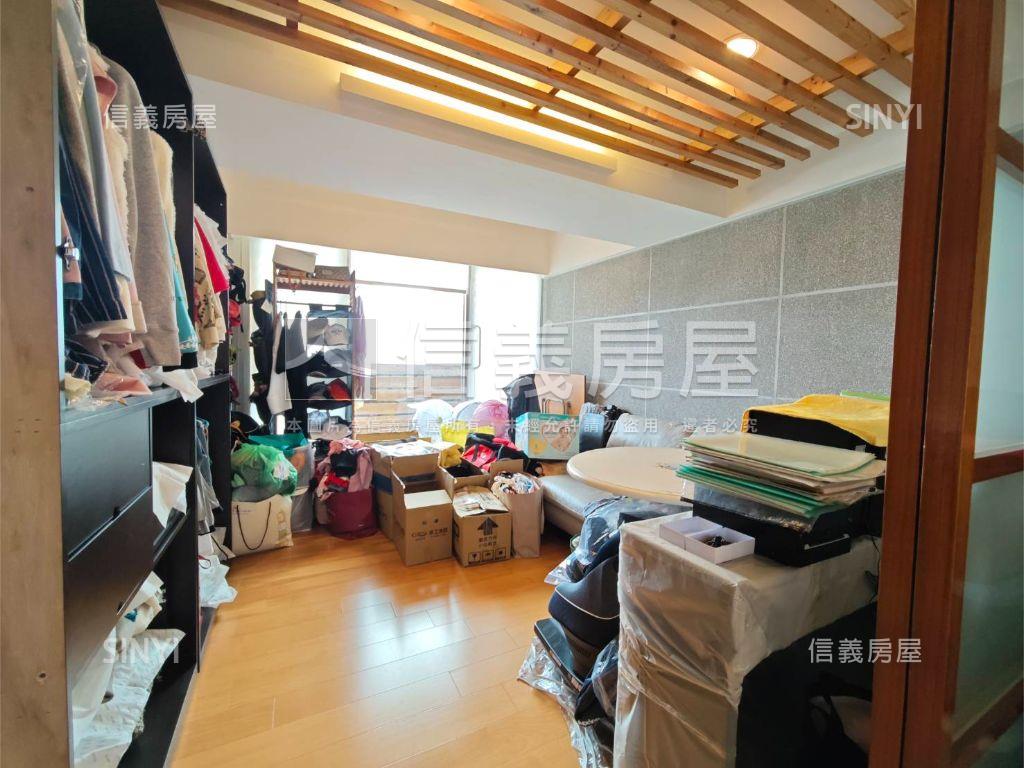 潤泰新大陸豪美樓中樓房屋室內格局與周邊環境