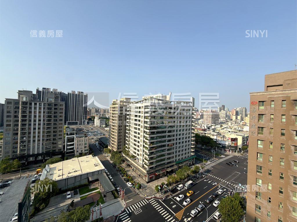 龍騰首排邊間雙平車邸房屋室內格局與周邊環境