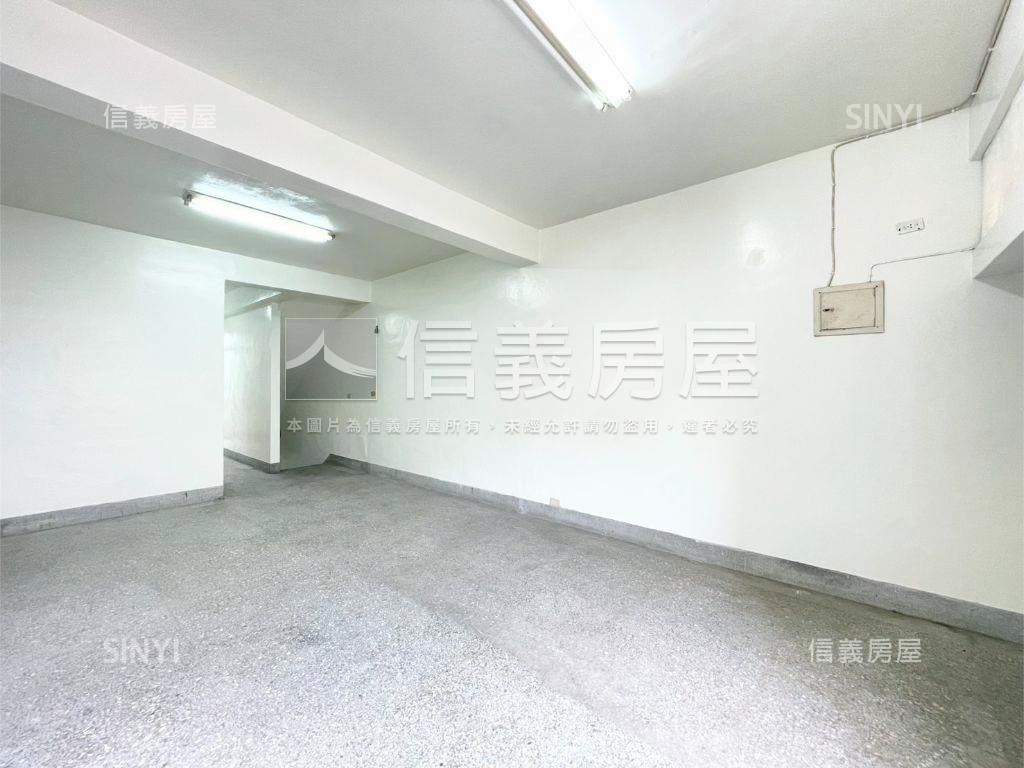 立人高中旁臨路透店房屋室內格局與周邊環境