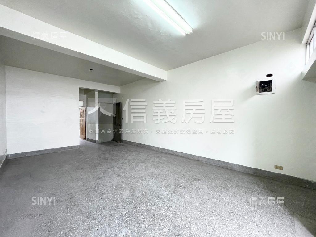 立人高中旁臨路透店房屋室內格局與周邊環境