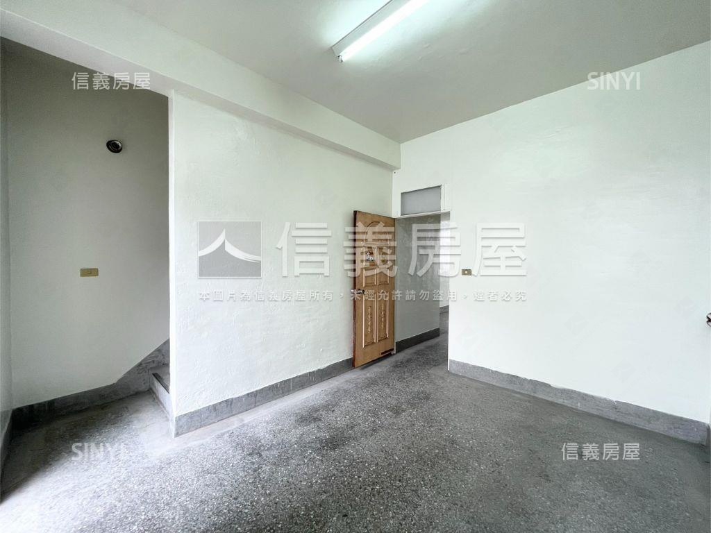 立人高中旁臨路透店房屋室內格局與周邊環境