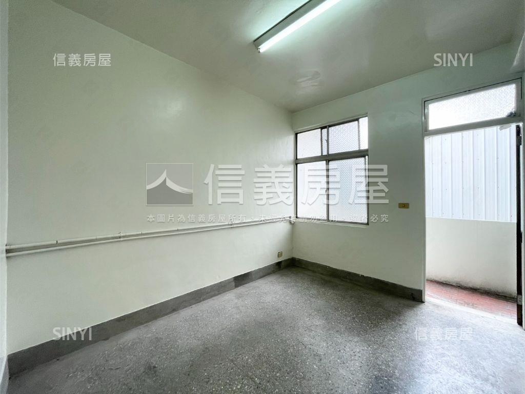 立人高中旁臨路透店房屋室內格局與周邊環境