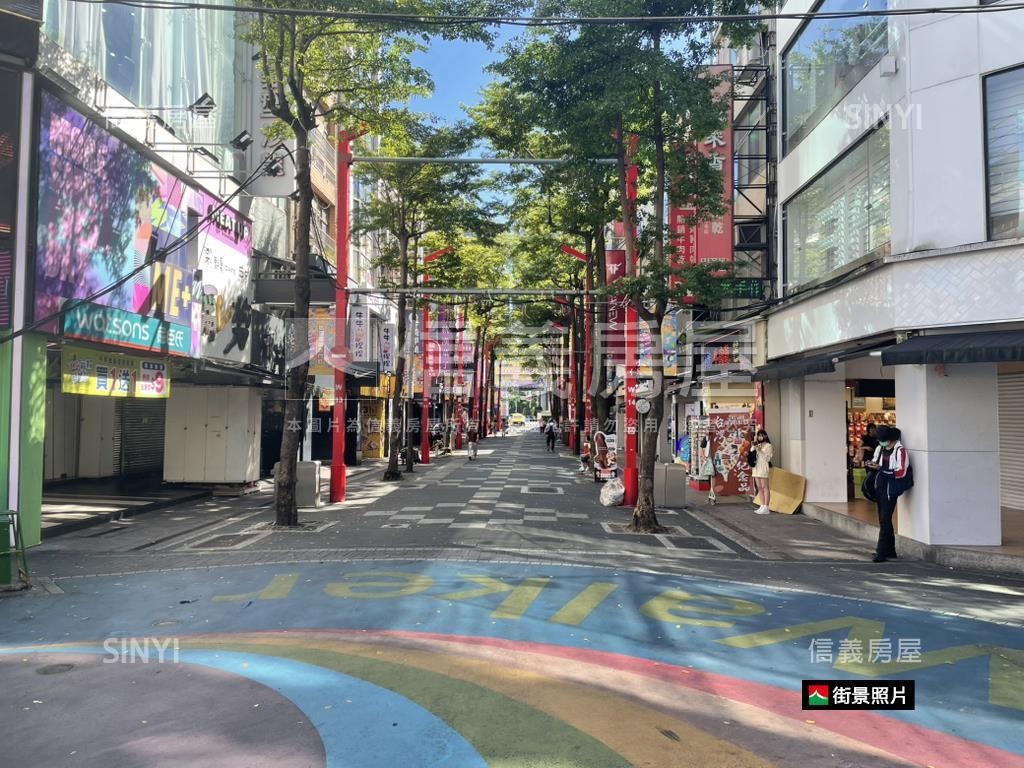 西門町稀有三角窗２樓店面房屋室內格局與周邊環境