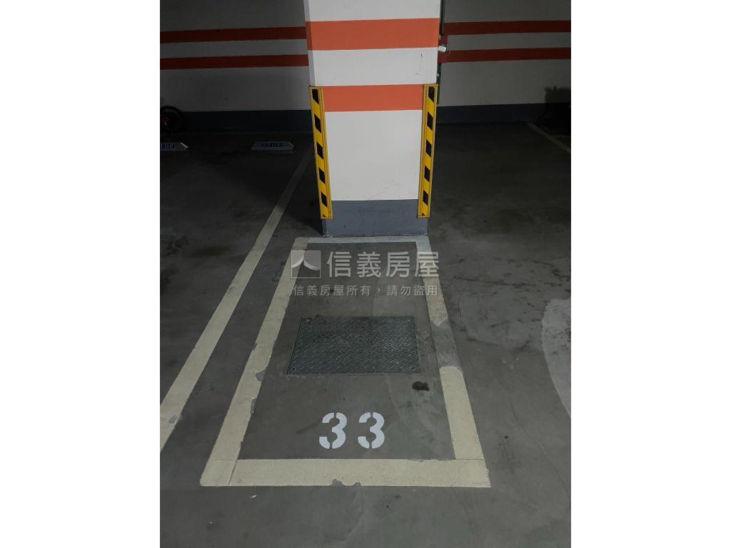 鴻築吾江採光兩房車位房屋室內格局與周邊環境