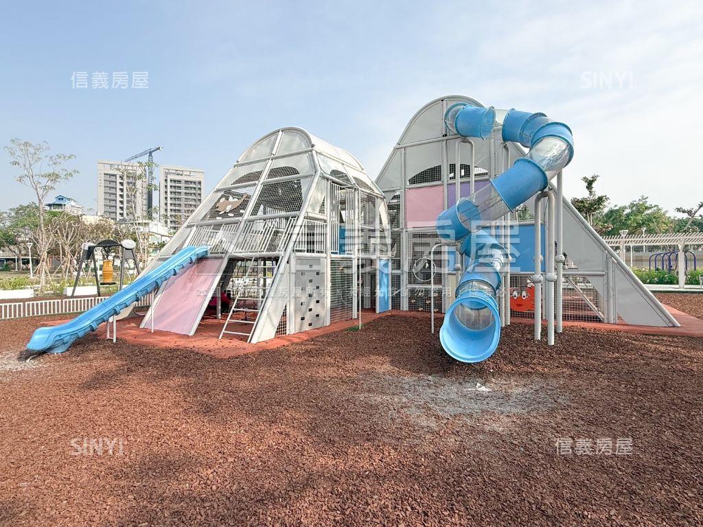 【柏克萊】景觀兩房平車房屋室內格局與周邊環境