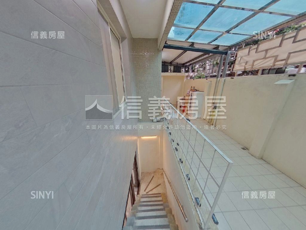 信義區優質裝潢庭院美居房屋室內格局與周邊環境