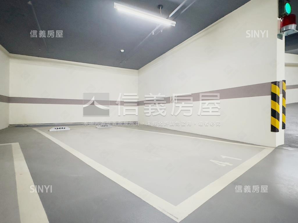 翔譽之⭐四鐵三房平面車位房屋室內格局與周邊環境