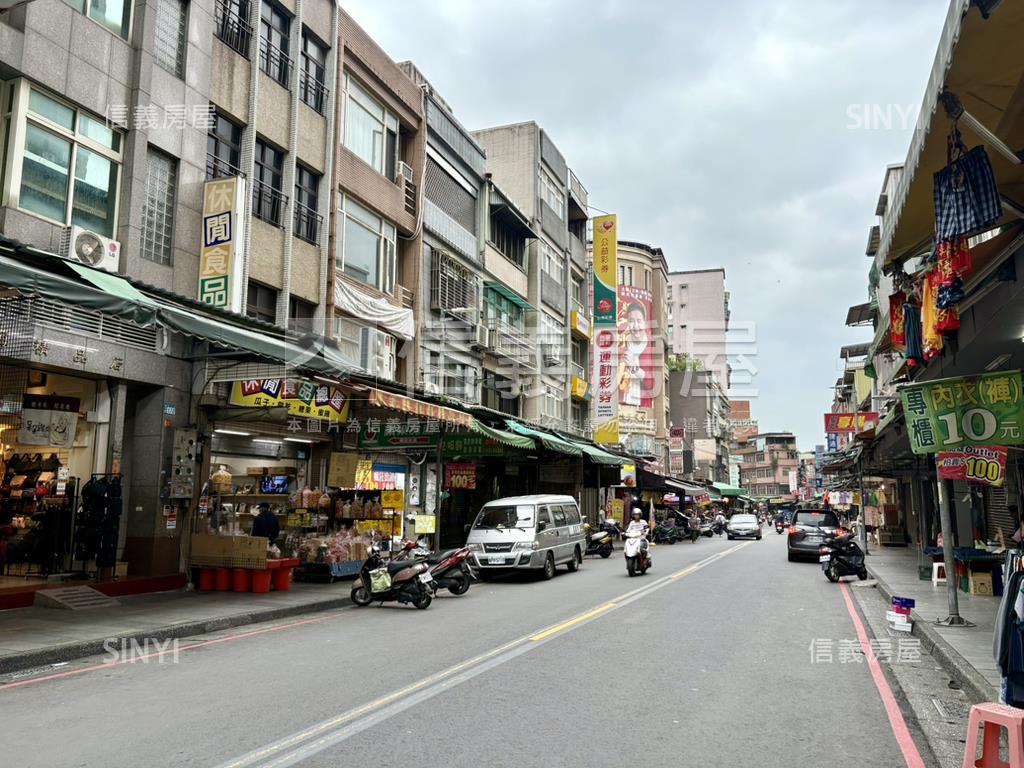 ★三峽市中心景觀電梯三房房屋室內格局與周邊環境