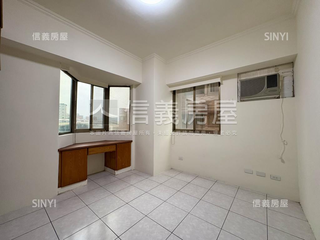 ★三峽市中心景觀電梯三房房屋室內格局與周邊環境