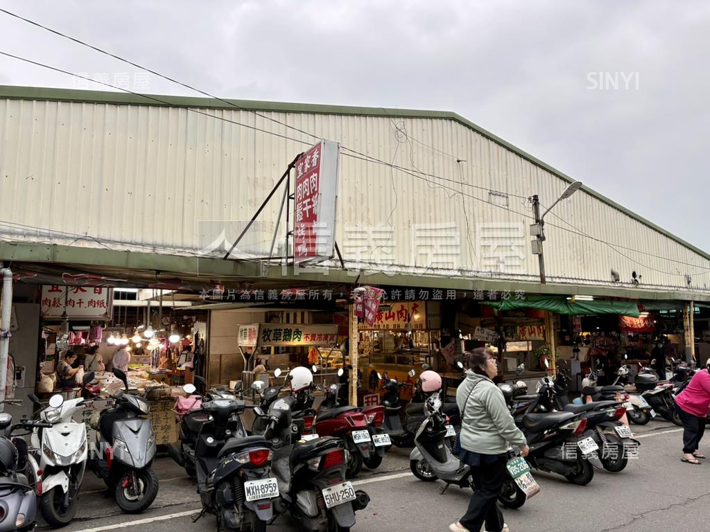 ★三峽市中心景觀電梯三房房屋室內格局與周邊環境