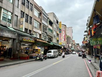 ★三峽市中心景觀電梯三房