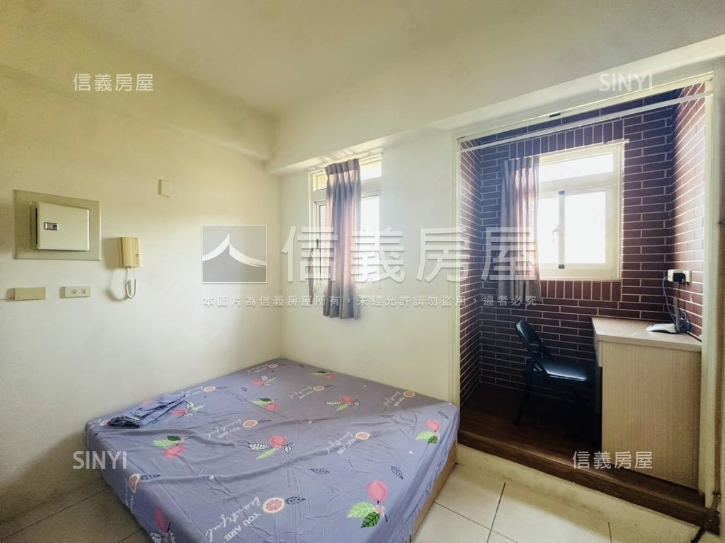 沙鹿弘光旁免整理１６套房屋室內格局與周邊環境