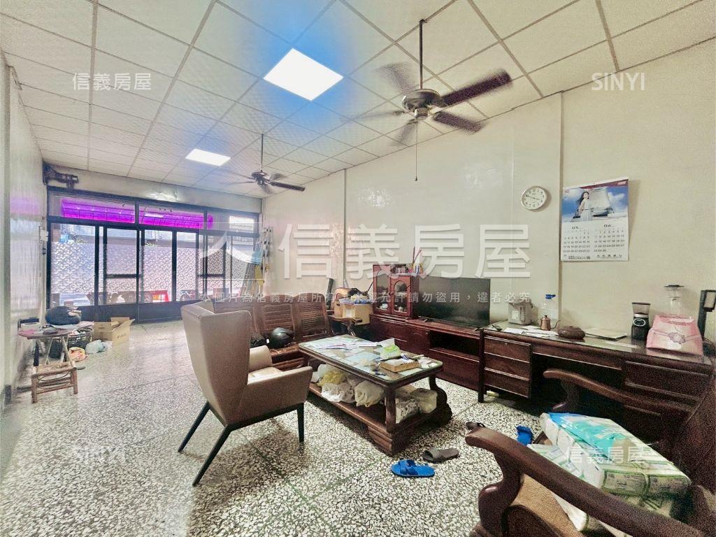 西屯正太原路臨路商用透天房屋室內格局與周邊環境