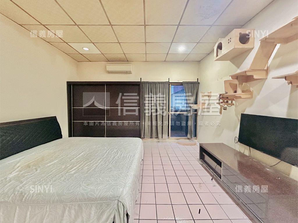西屯正太原路臨路商用透天房屋室內格局與周邊環境