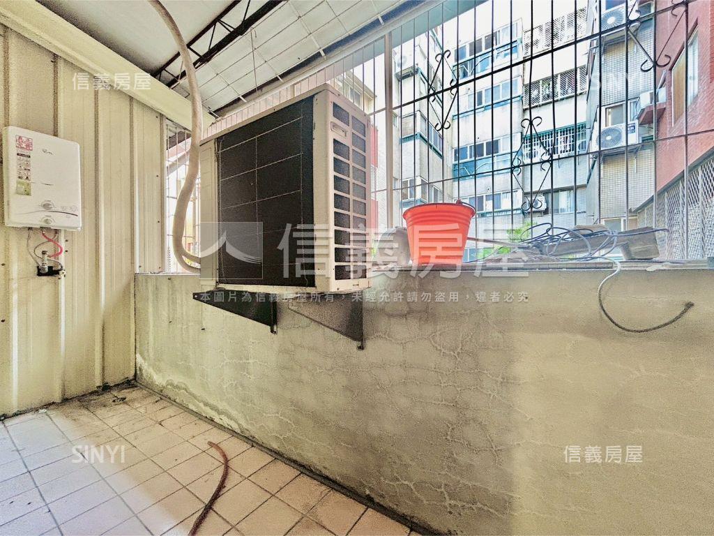 西屯正太原路臨路商用透天房屋室內格局與周邊環境