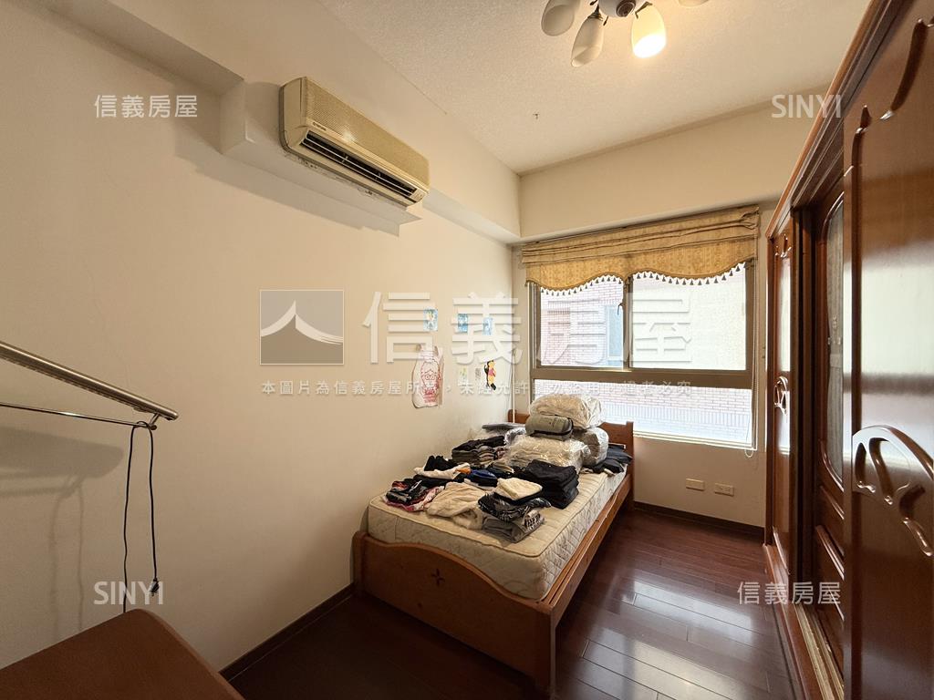 哈佛｜邊間採光四房車位房屋室內格局與周邊環境