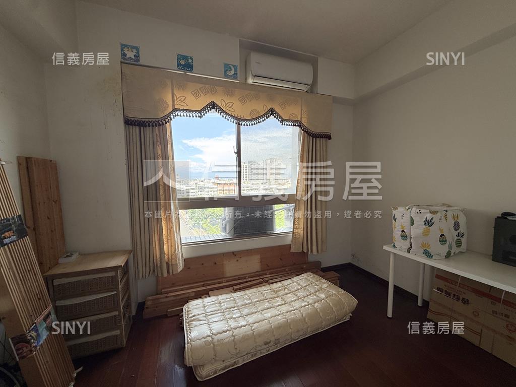 哈佛｜邊間採光四房車位房屋室內格局與周邊環境