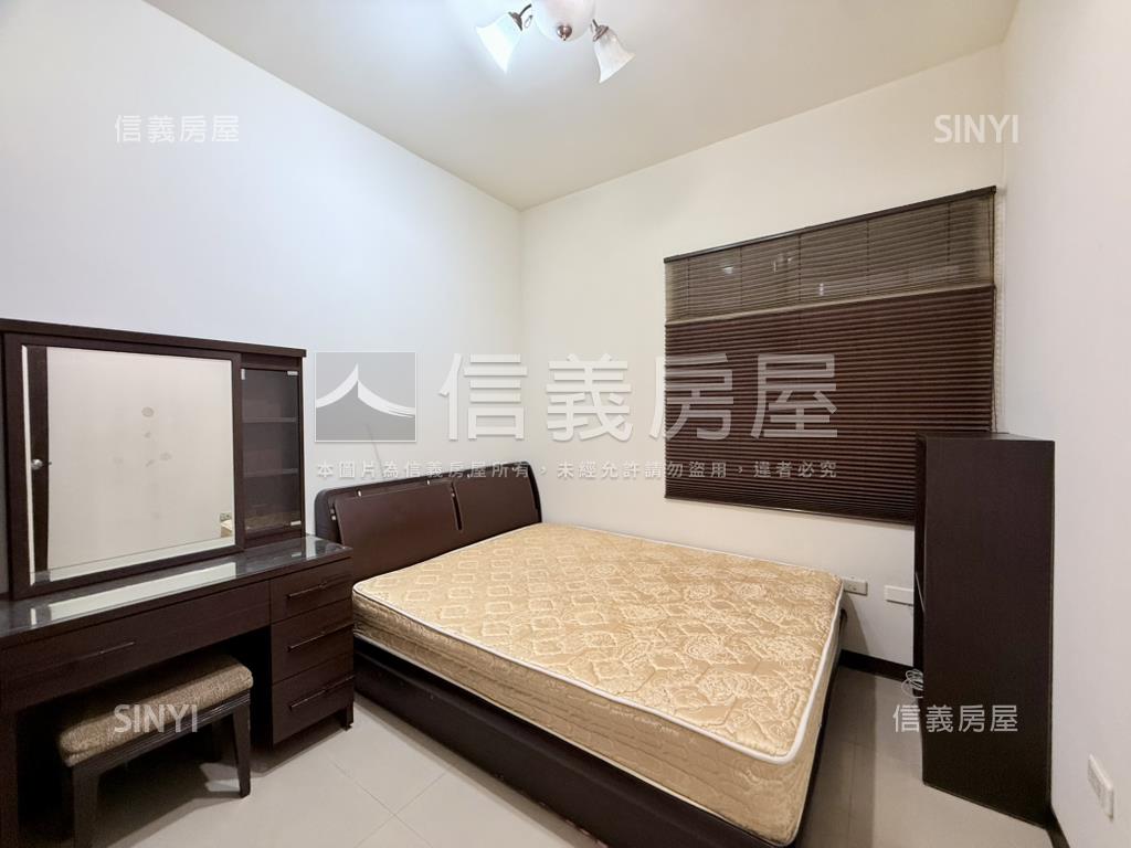 萬家福在隔壁勇建三房平車房屋室內格局與周邊環境