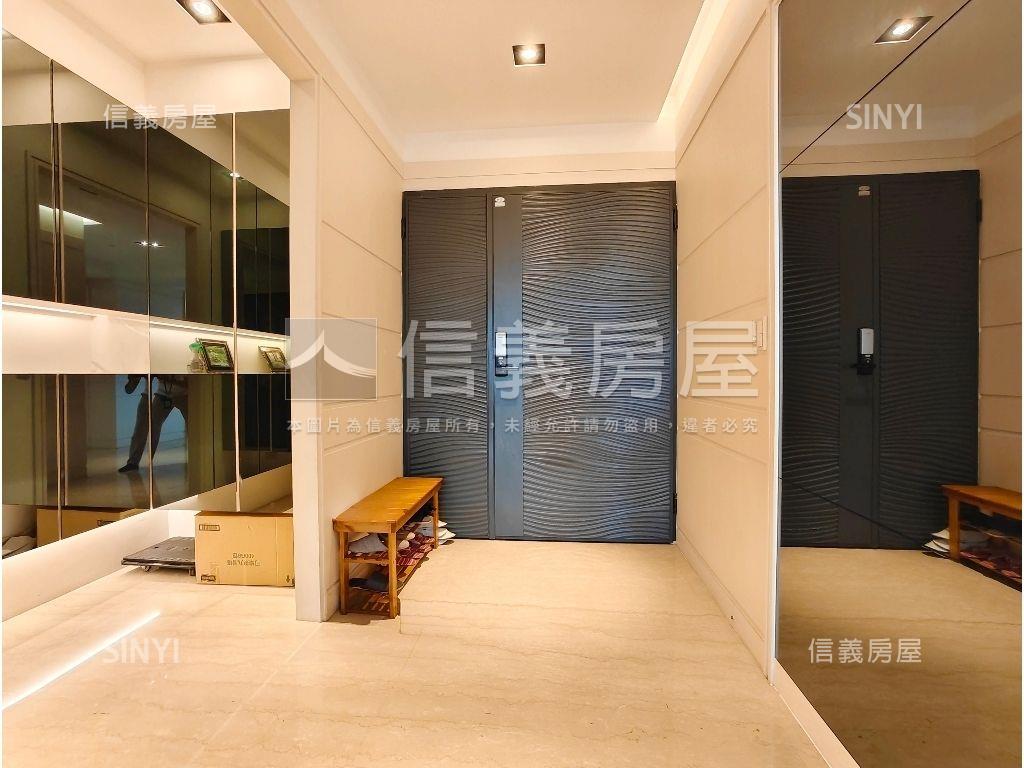 天峰豪邸．凹子底雙軌共構房屋室內格局與周邊環境