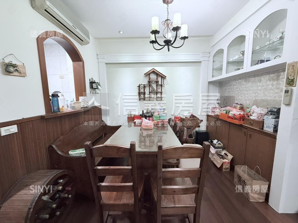 東山旁大氣邊間豪墅房屋室內格局與周邊環境