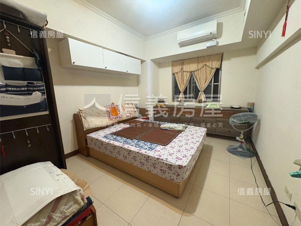 國際福星一房一廳美宅房屋室內格局與周邊環境