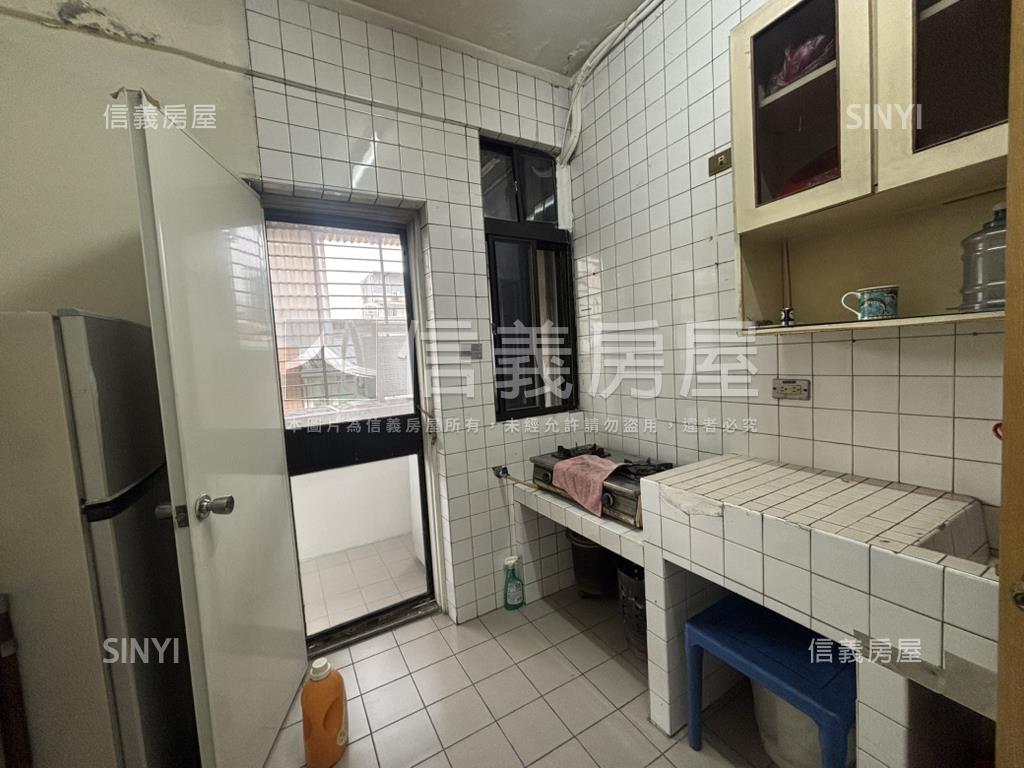永吉路公寓整棟出售房屋室內格局與周邊環境