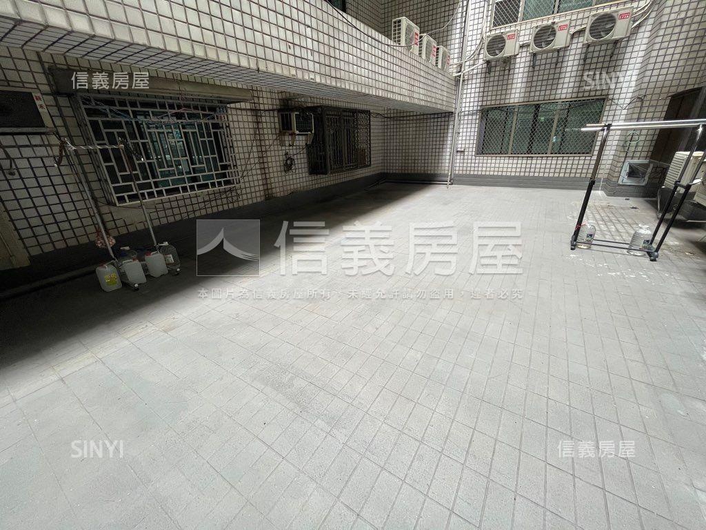 三多商圈客臥分開套房房屋室內格局與周邊環境