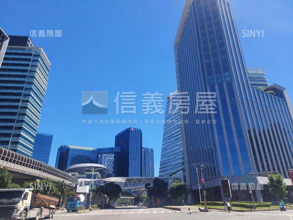 南港雙捷運輕鬆住房屋室內格局與周邊環境