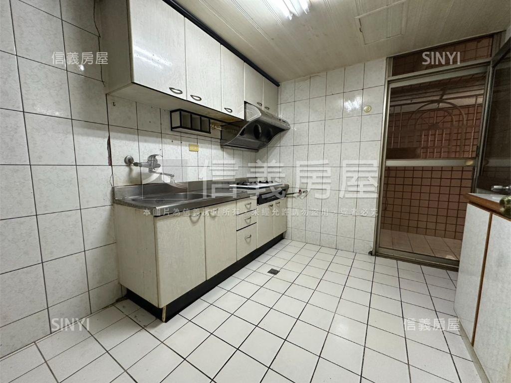 店長推薦㊣青雲華城房屋室內格局與周邊環境