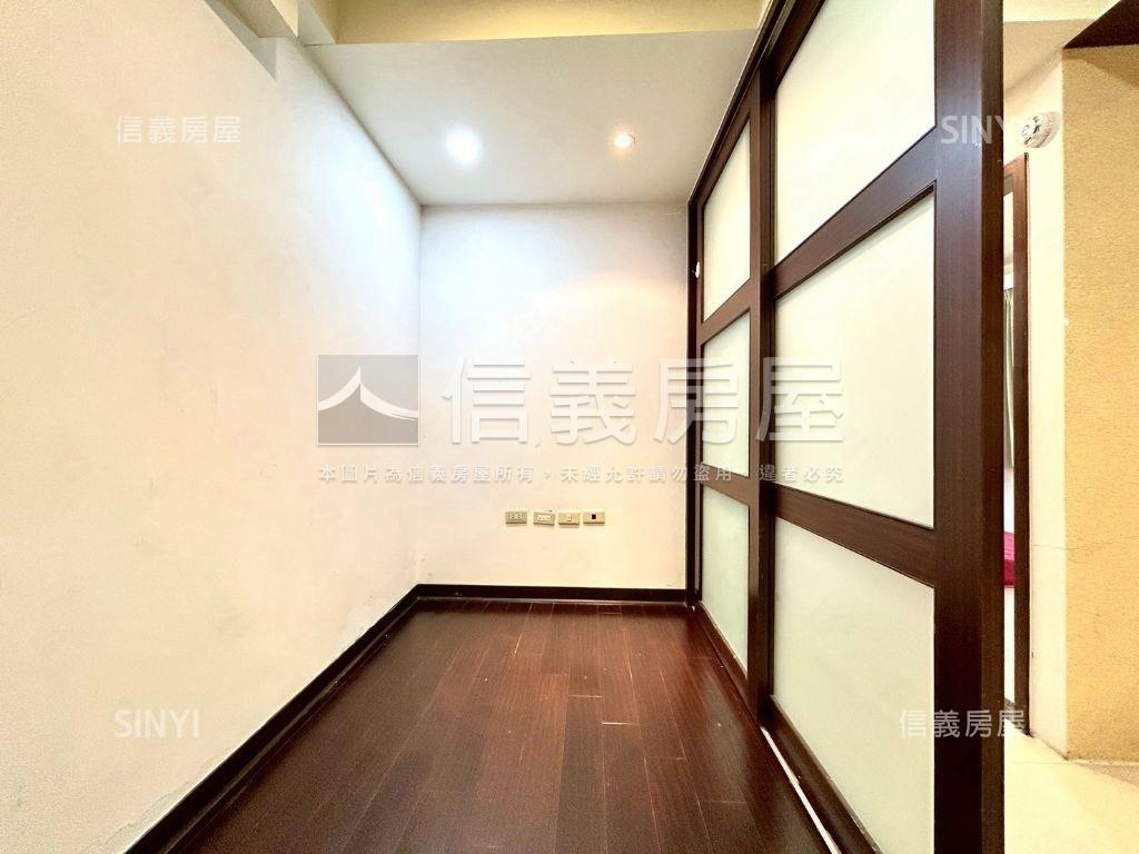介壽學區美妝三樓房屋室內格局與周邊環境