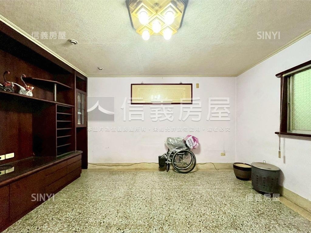 專任！近美術園道臨路店住房屋室內格局與周邊環境