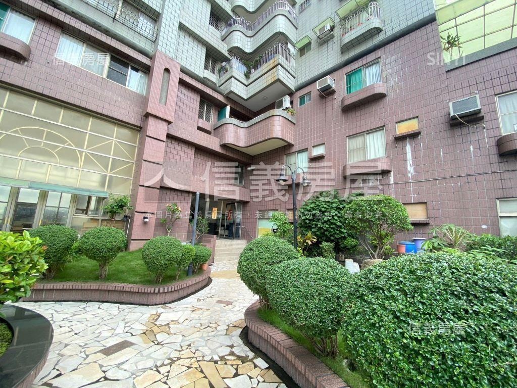 近高鐵採光３房大空間房屋室內格局與周邊環境