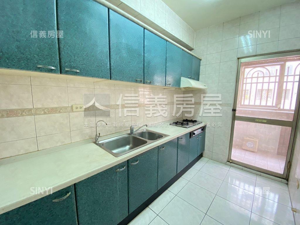 近高鐵採光３房大空間房屋室內格局與周邊環境