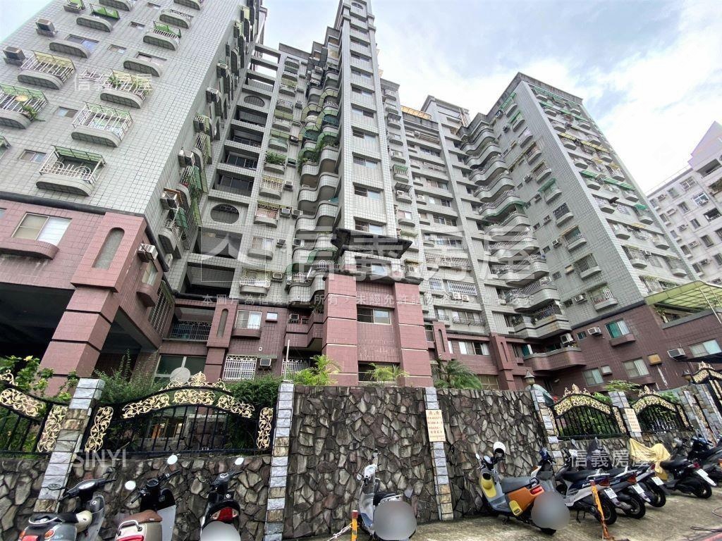 近高鐵採光３房大空間房屋室內格局與周邊環境