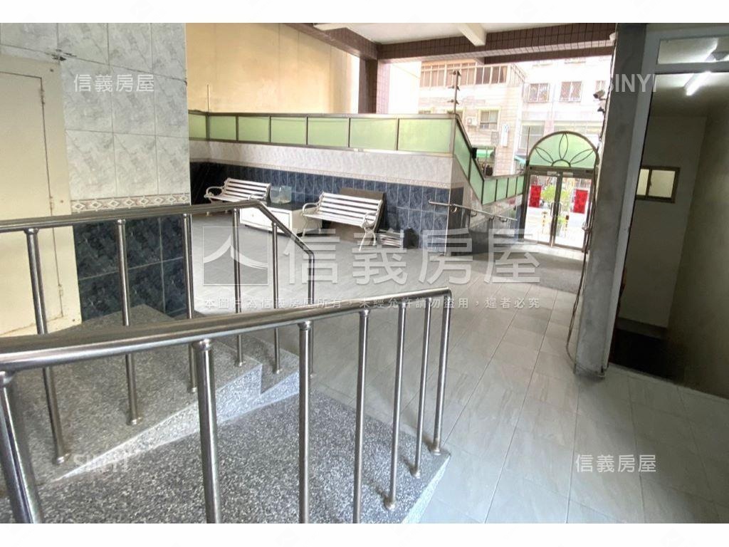 近高鐵採光３房大空間房屋室內格局與周邊環境