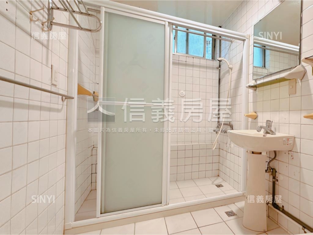 近大巨蛋光南公寓三房房屋室內格局與周邊環境