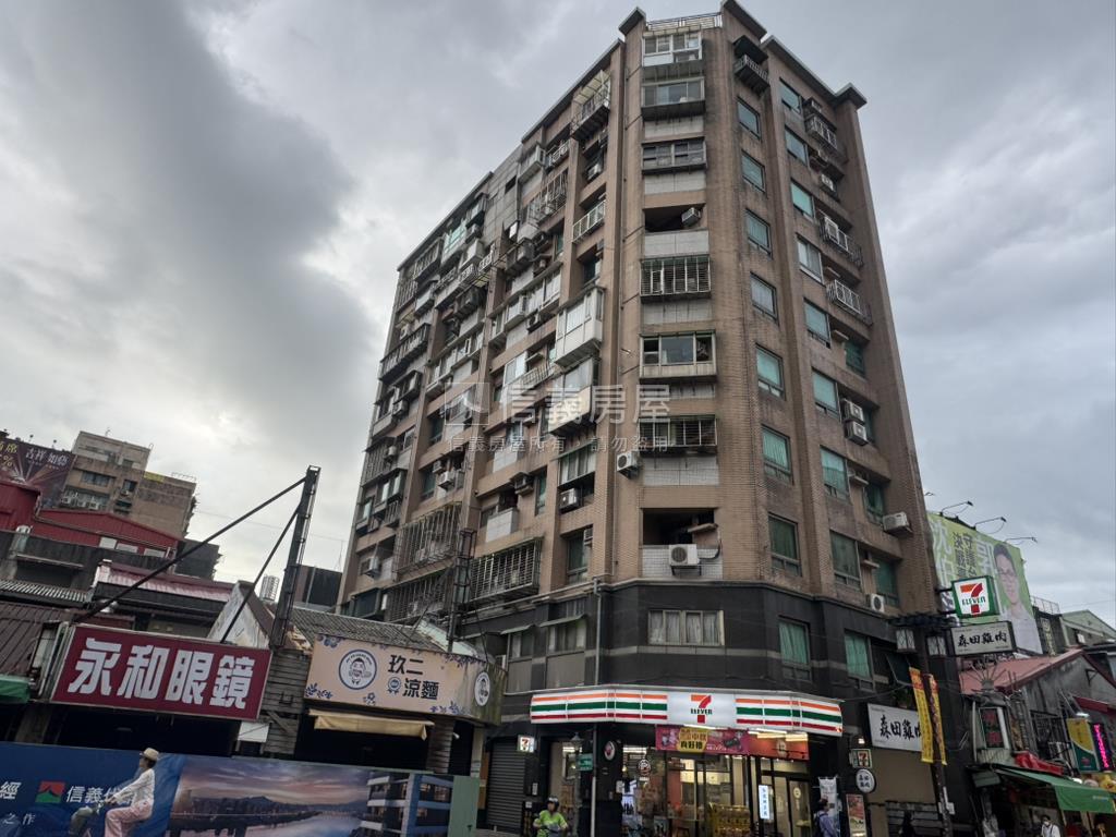 站前晶華１０１美屋房屋室內格局與周邊環境