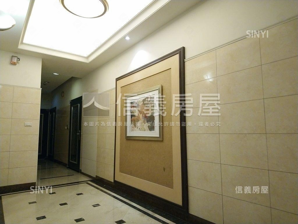 西門捷運挑高邊間採光美屋房屋室內格局與周邊環境