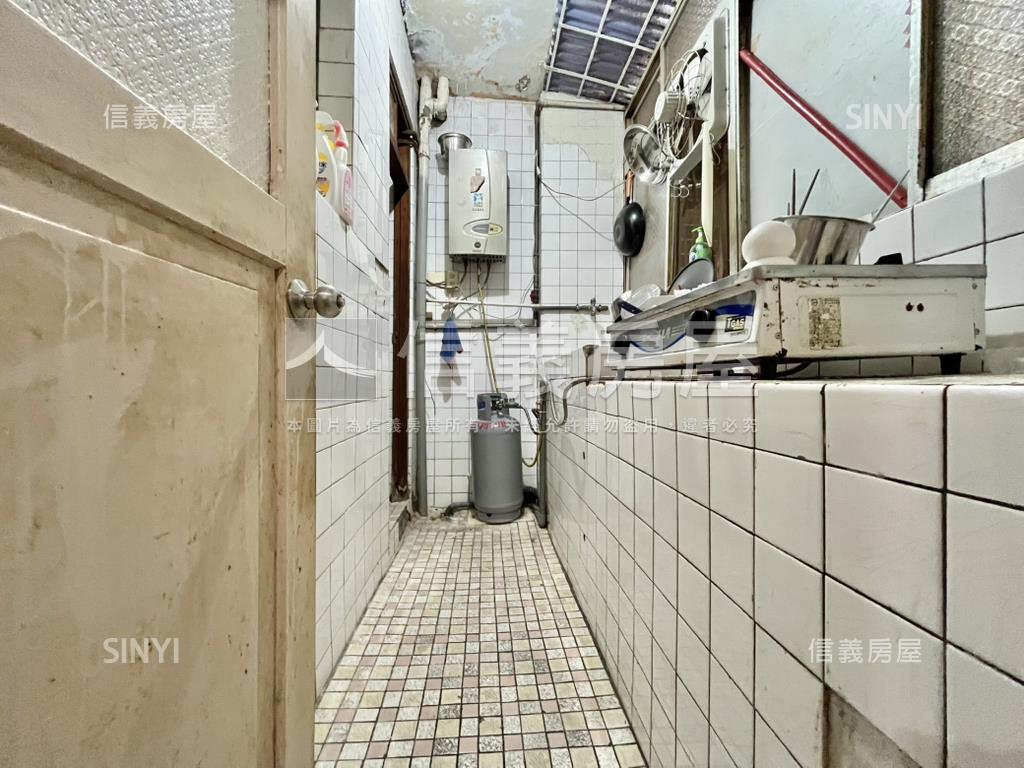商三土地捷運幸福回家房屋室內格局與周邊環境